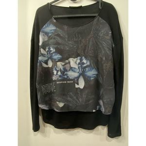 Zara Light Sweater / Blouse Black  " Keeping Busy" Print size M